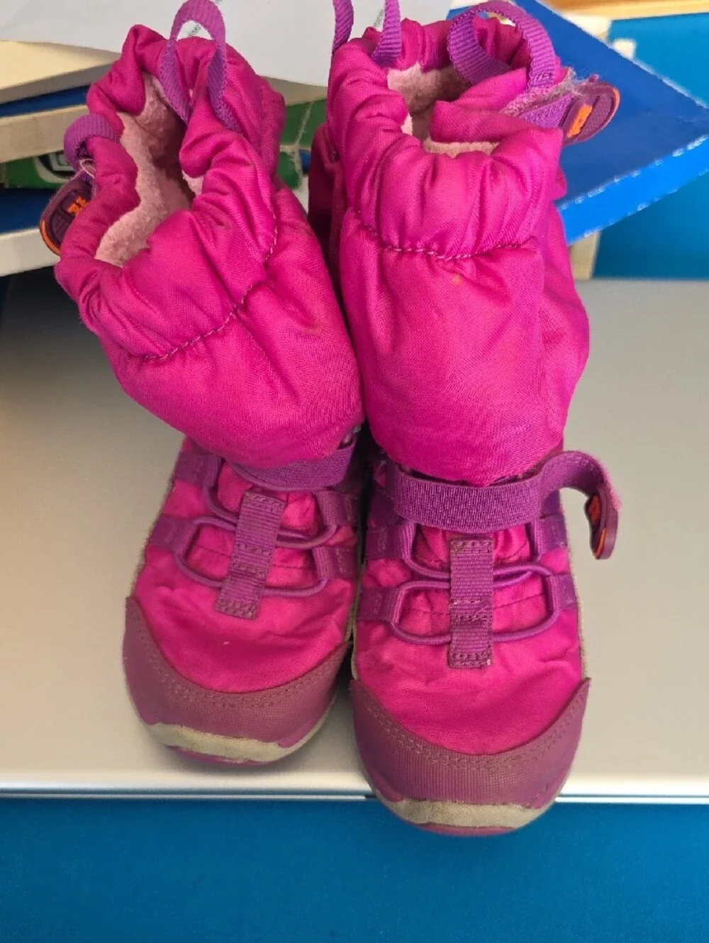 Stride Rite Girls Bright Magenta Snow Boots